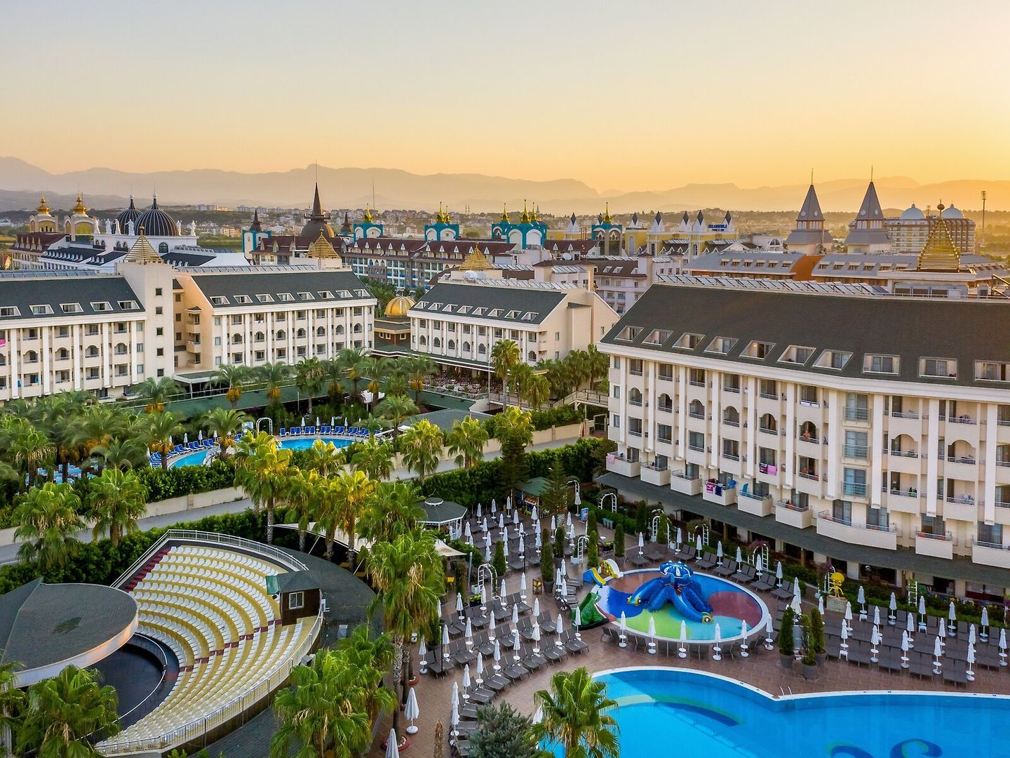 Hauptansicht Calimera Hane Garden